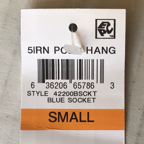 Greg Norman Men's 5 Iron Zip Golf Polo (Blue Socket, Small) - Picture 6 of 6